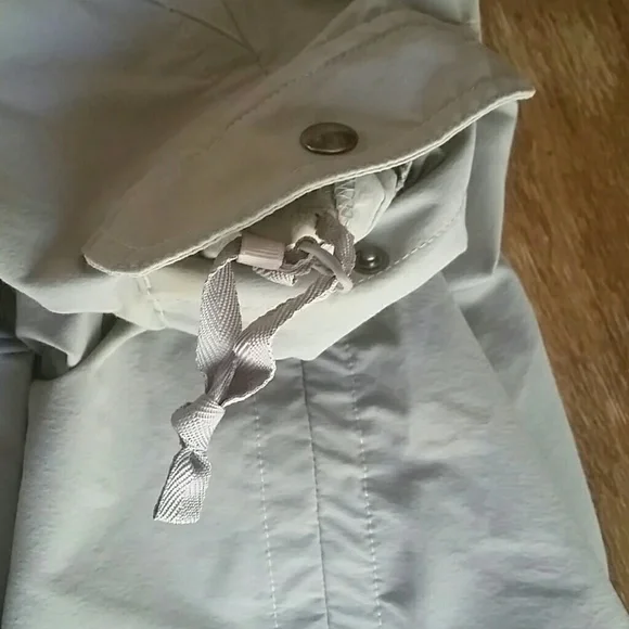 Kuhl Women's Pants in Light Gray - Picture 5 of 8